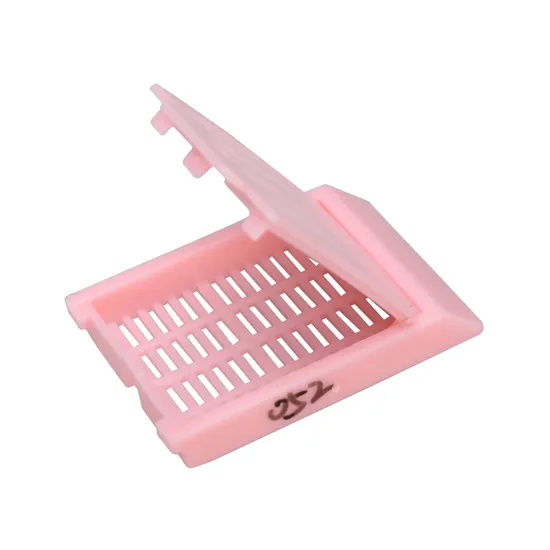 एम्बेडिंग कैसेट